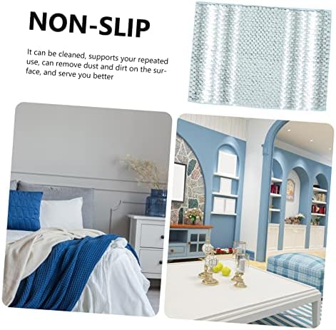 Ciieeo Non-Slip Bath Rug with Absorbent Design