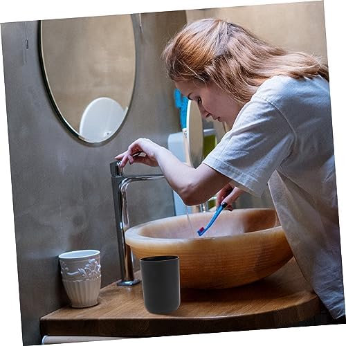 HOLIDYOYO 4pc Modern Bathroom Tumbler Set