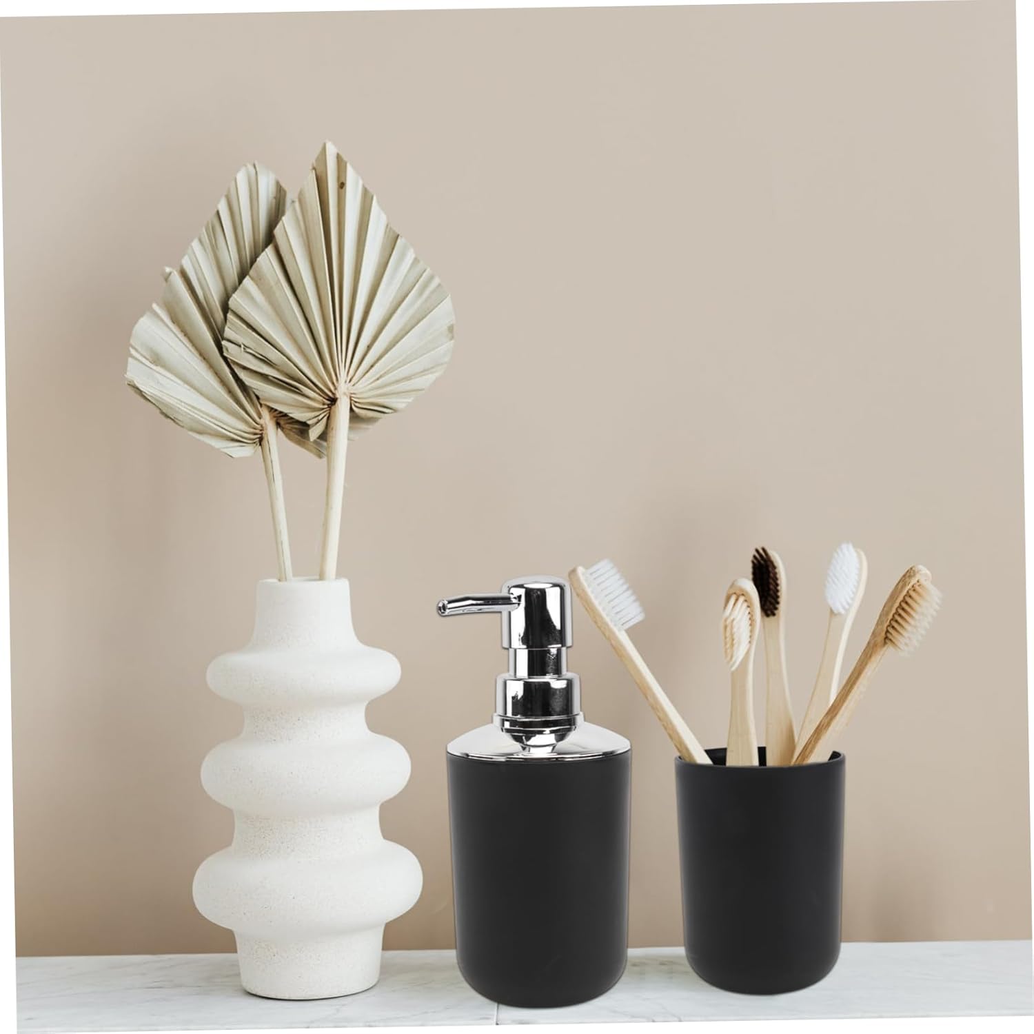 Ciieeo Modern Red Black Bath Accessory Set