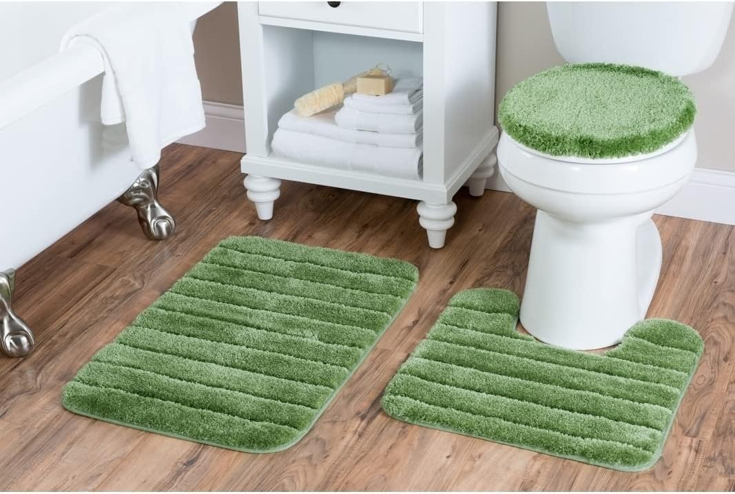 Baltic Linen Bellados Luxury Bath Rug Set Cranberry