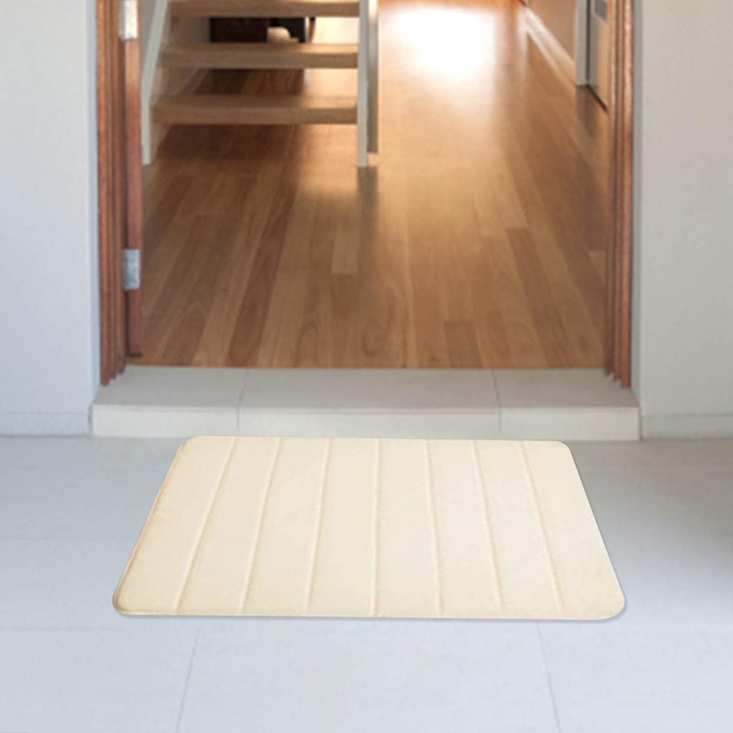 Soft Plush Bath Mat with Non-Slip Backing