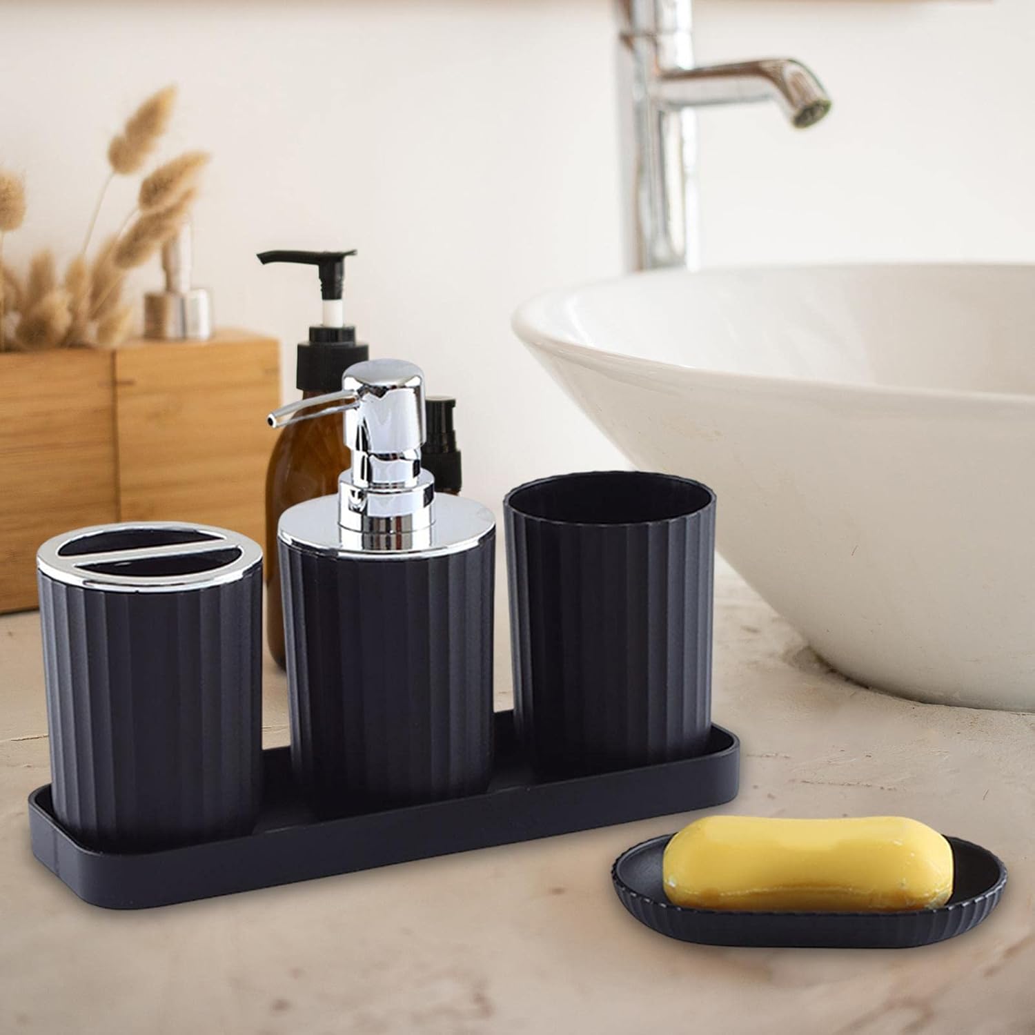 Bothyi 5 Piece Modern Bathroom Accessory Set Black
