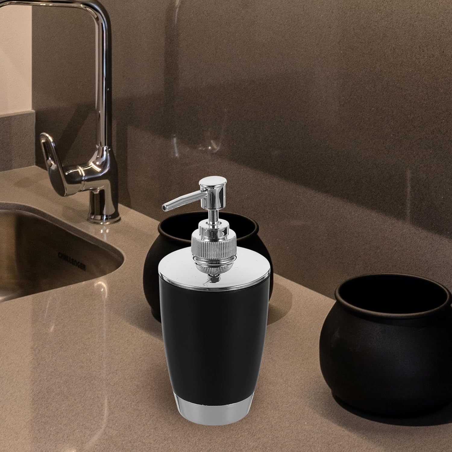 DECHOUS 4-Piece Bathroom Accessory Set