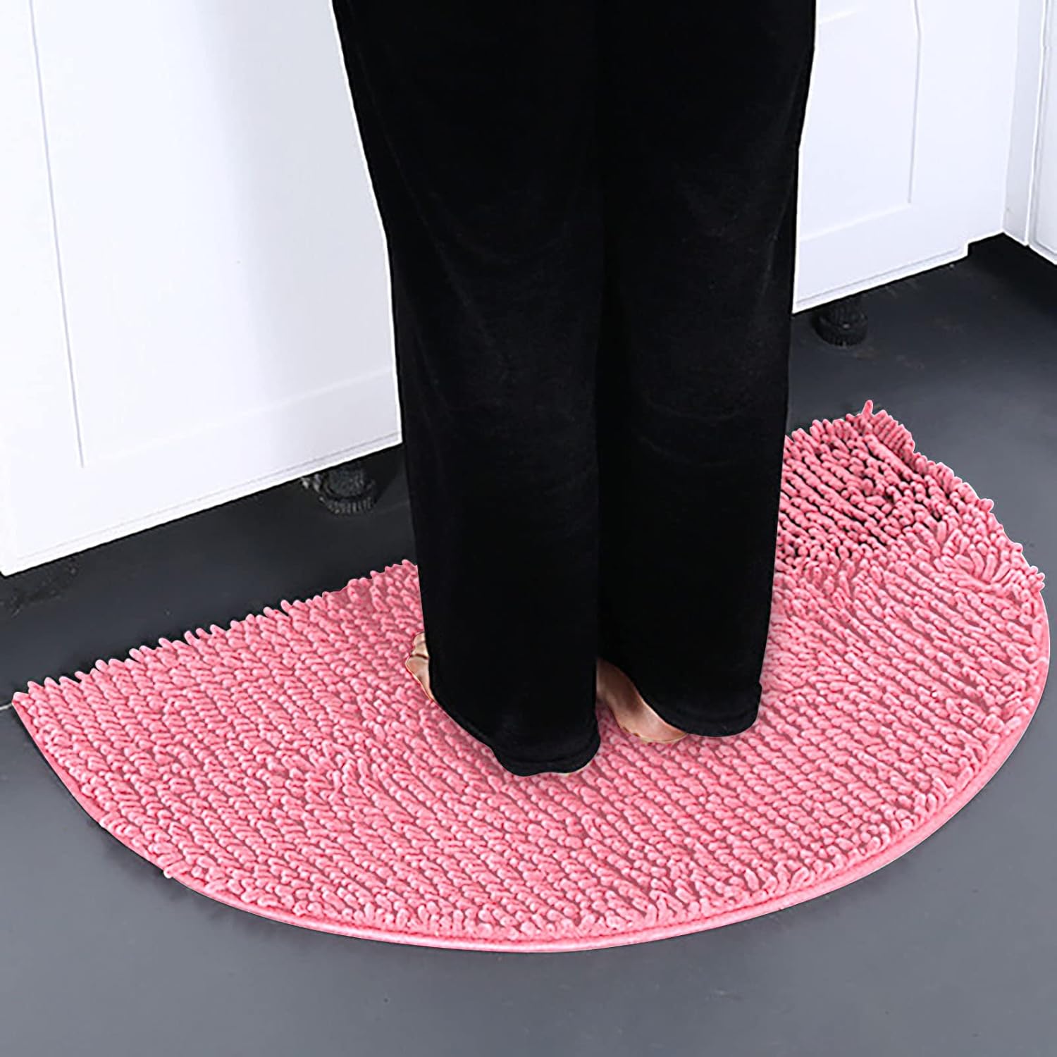 Cozy Bathroom Rug with Super Absorbent and Non-Slip Design