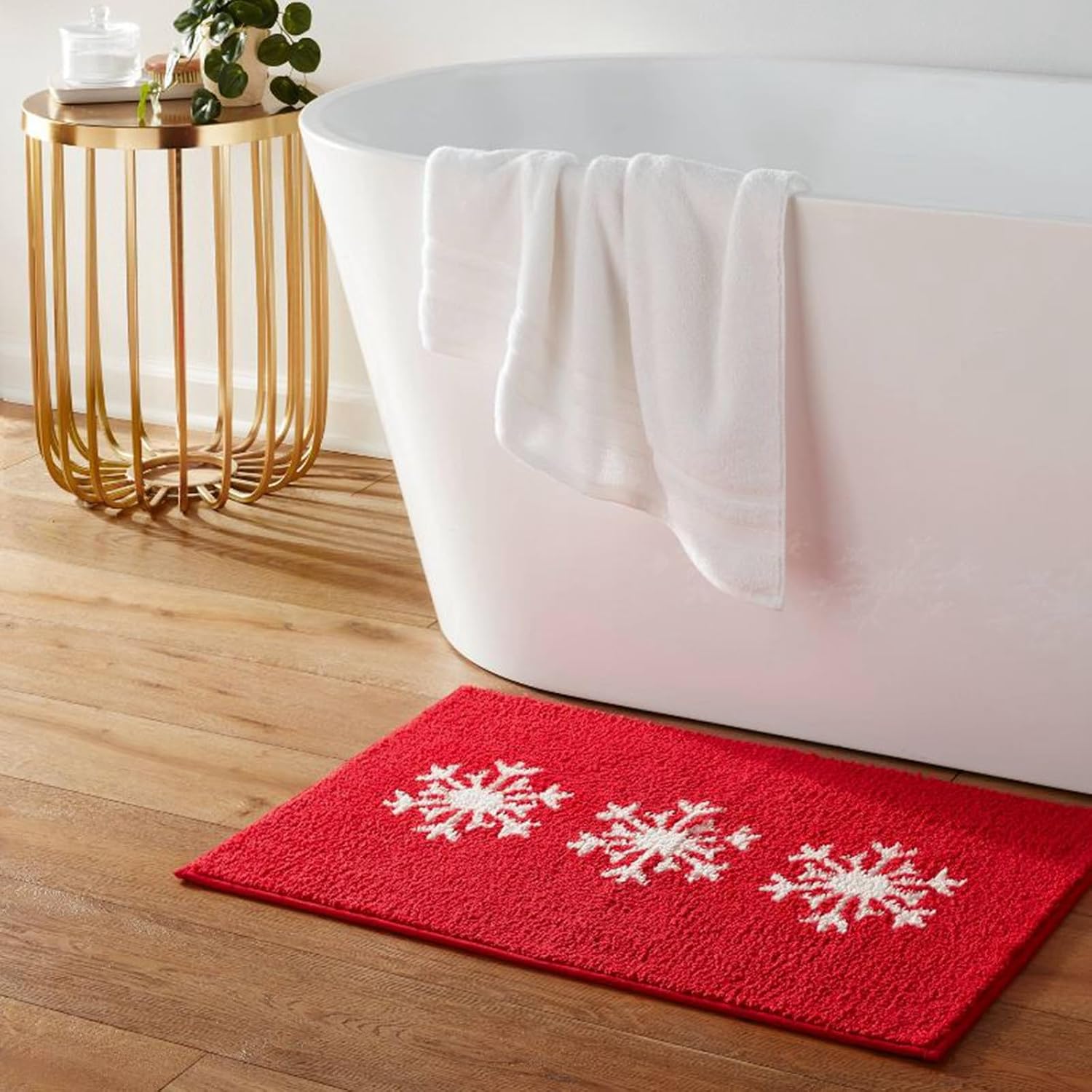 Yiwula Christmas Doormat Soft Winter Red Snowflake Bath Rug